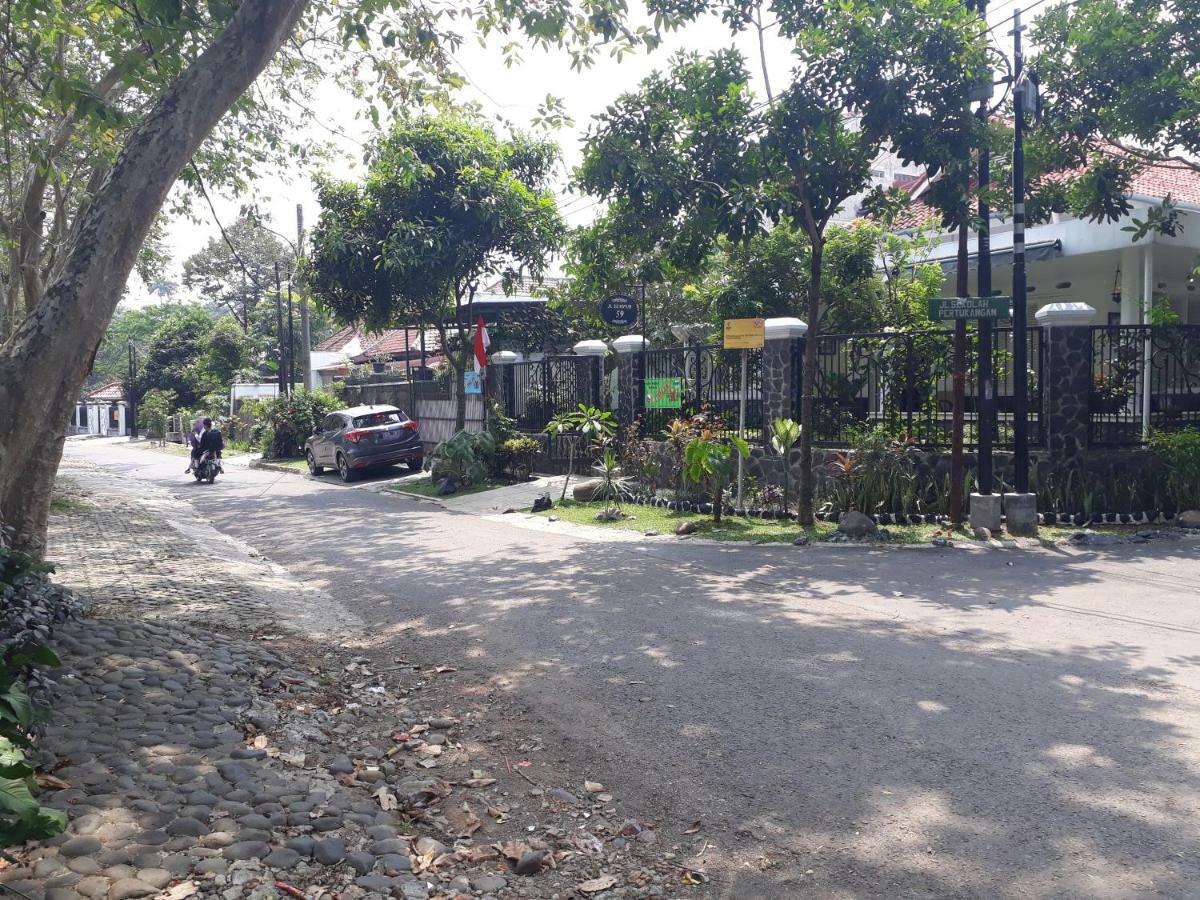 Kirana Guest House Bogor Zewnętrze zdjęcie